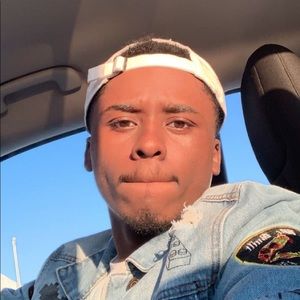 Meet your Posher, Kendall